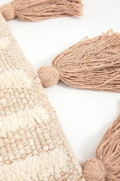 Beige badmat met geometrische figuren