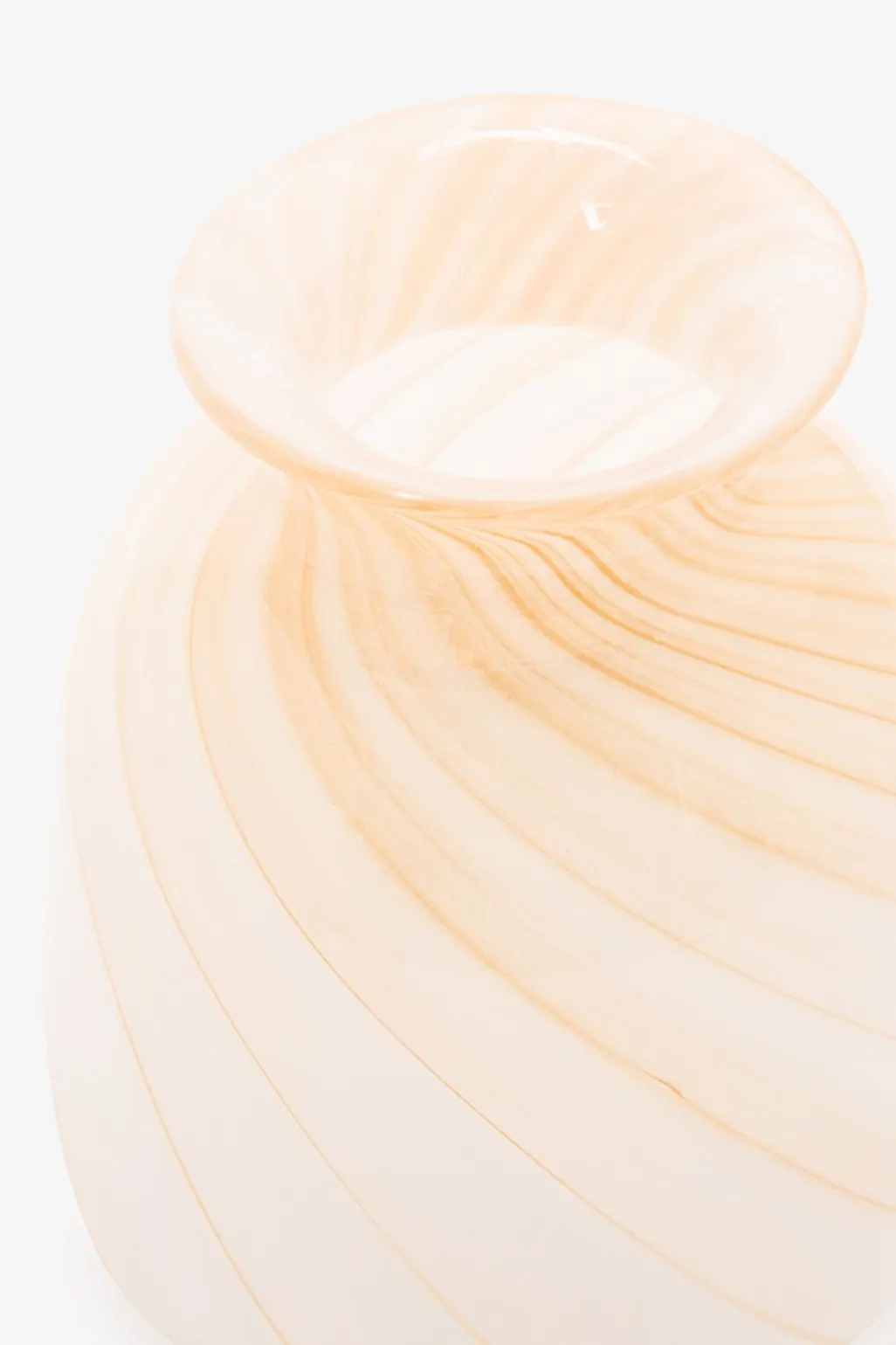 Beige glazen vaas met swirl
