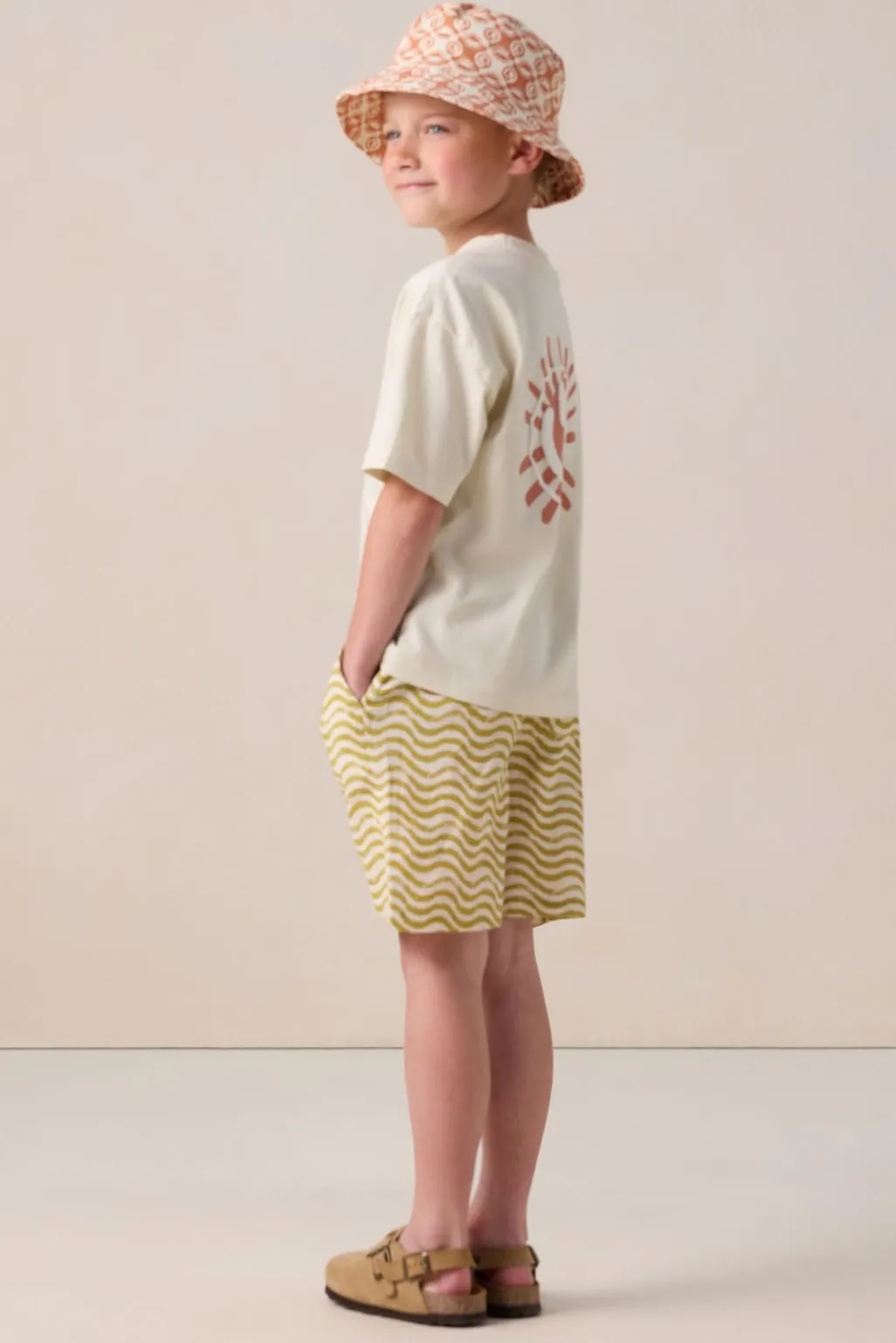 Beige oversized T-shirt met artwork