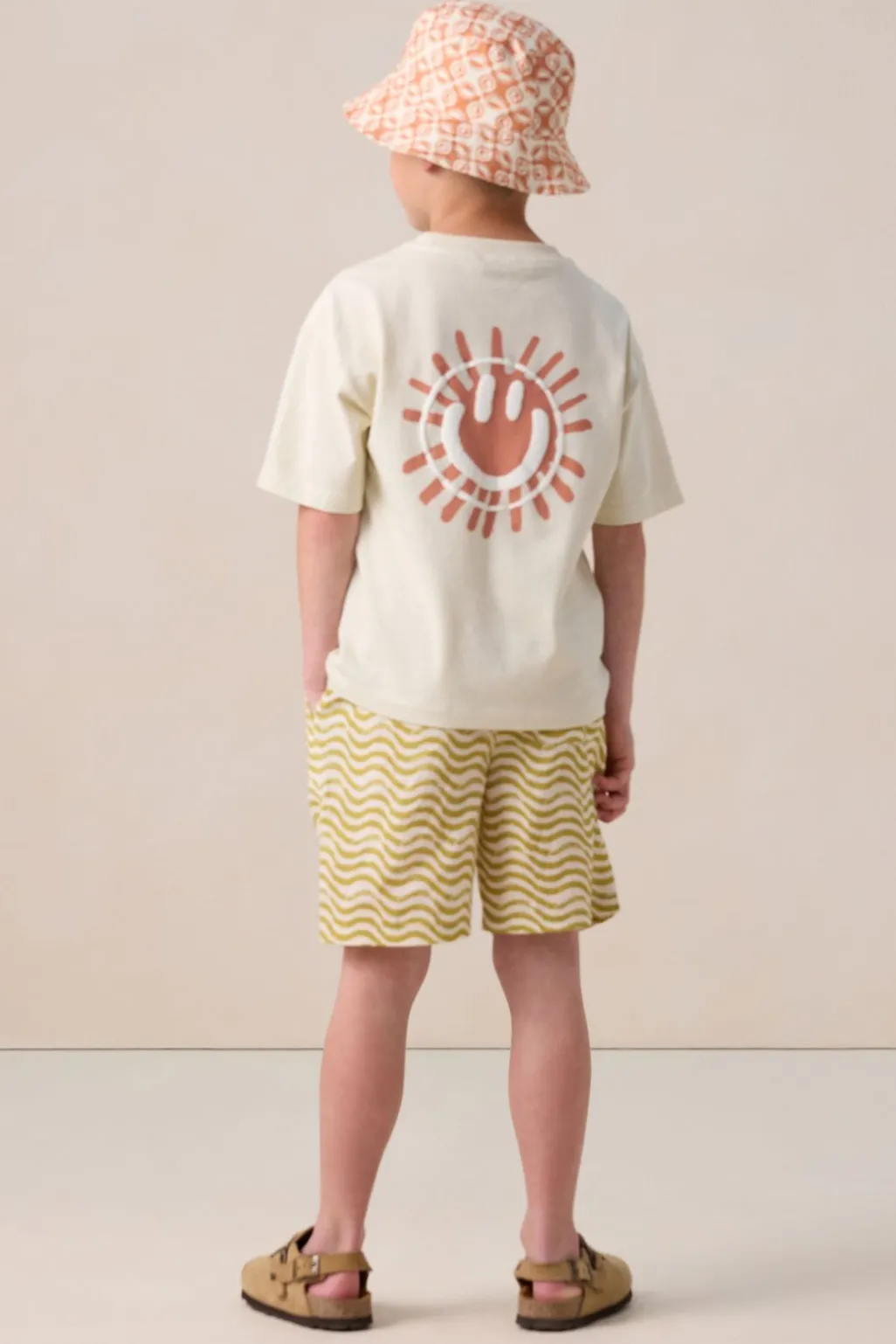 Beige oversized T-shirt met artwork