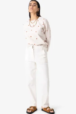 Beige sweater met embroidery