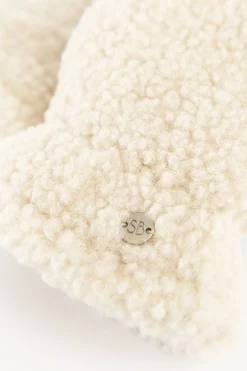 Beige teddy wanten