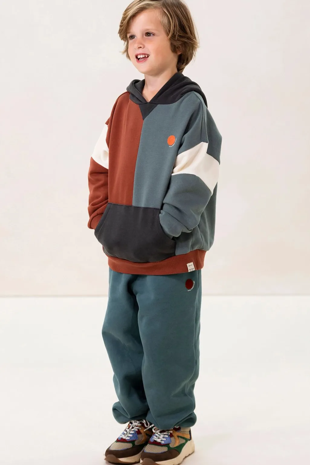Blauwe colourblock hoodie