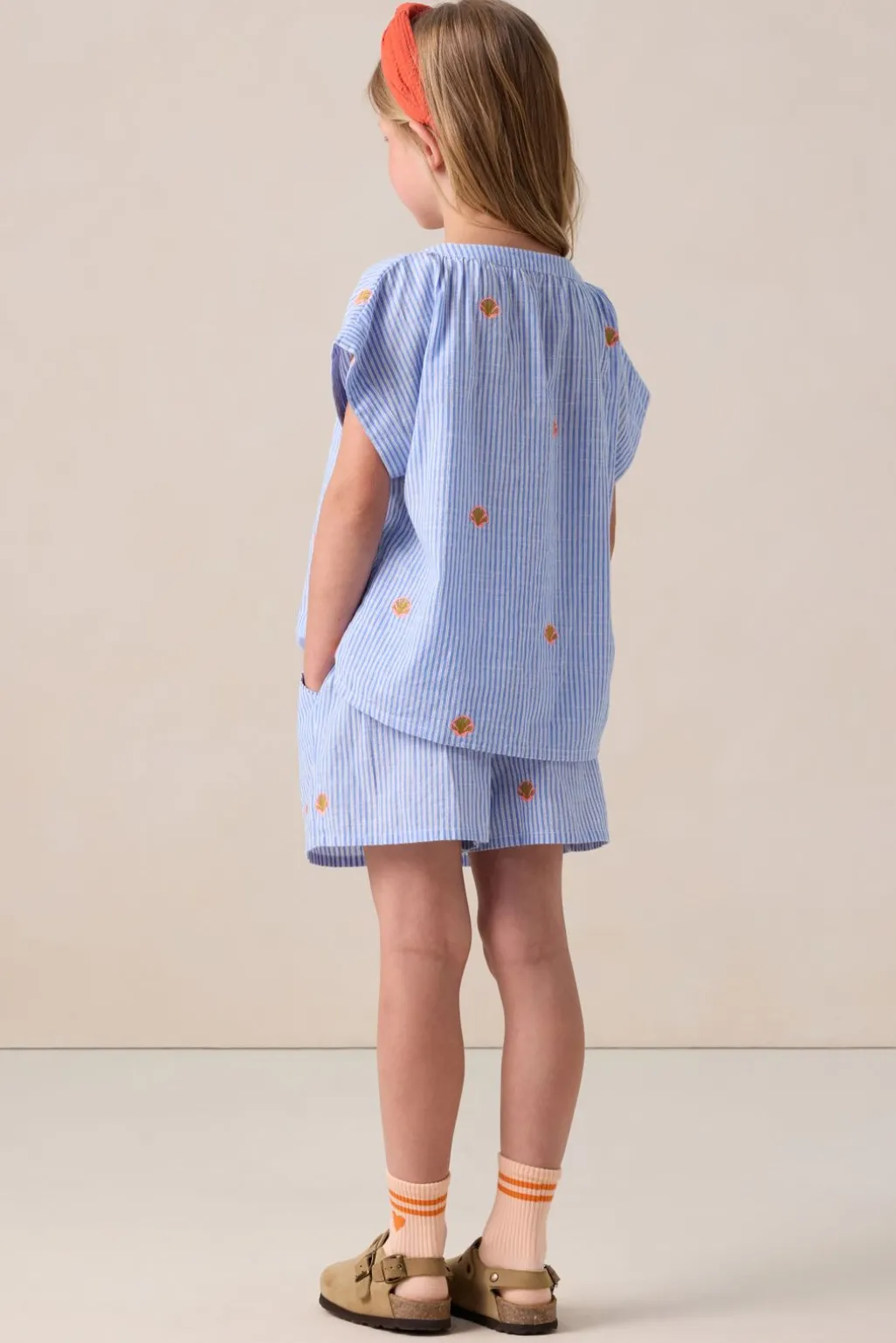 Blauwe gestreepte blouse met embroidery