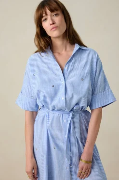 Blauwe gestreepte jurk met pailletten