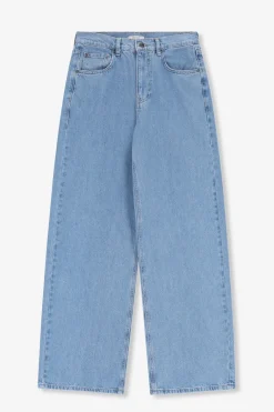Blauwe high waist curved leg jeans