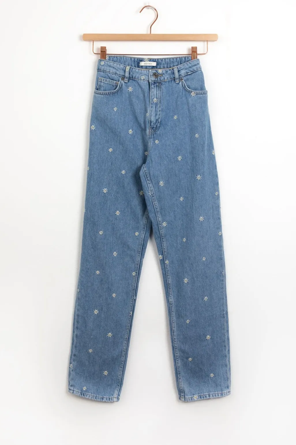 Blauwe high waist girlfriend jeans met embroidery