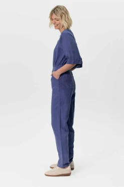 Blauwe jumpsuit met knopen