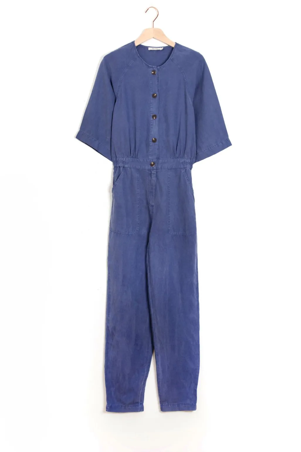 Blauwe jumpsuit met knopen