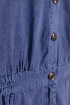 Blauwe jumpsuit met knopen