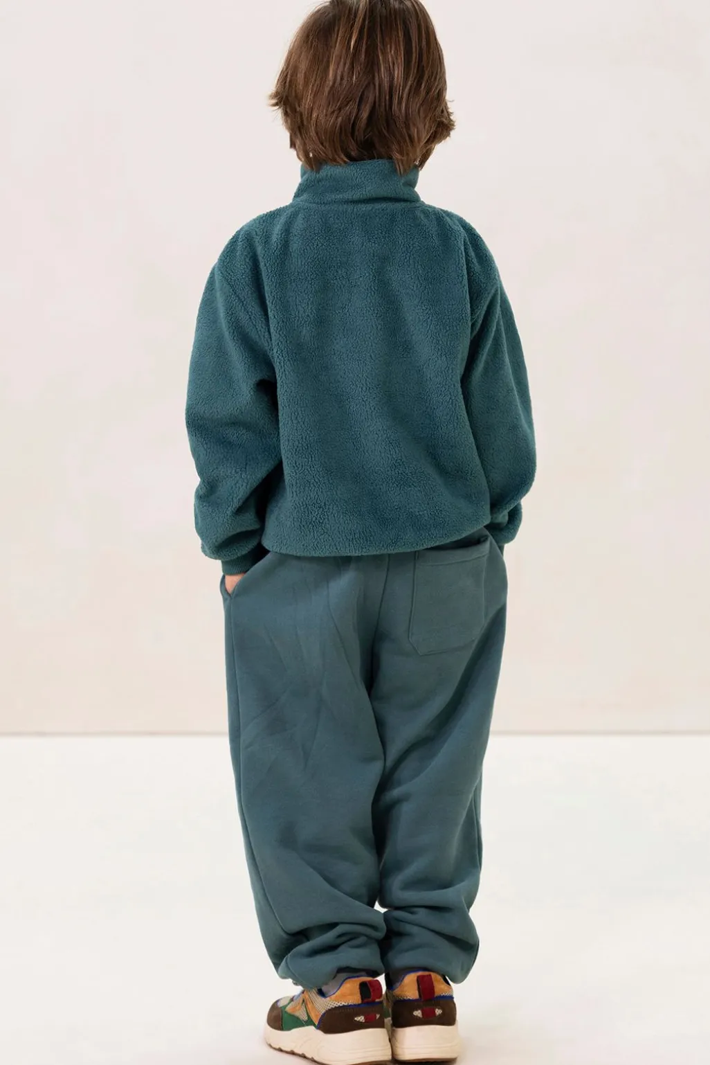 Blauwe sweatpants met embroidery