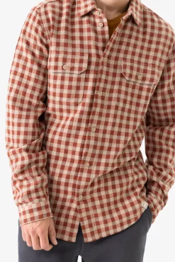 Bruin met rood geruit overhemd
