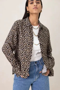 Bruine blouse met leopard print