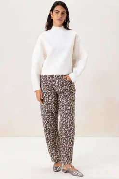 Bruine mid waist balloon leg jeans met leopard print