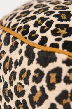 Bruine poef met leopard patroon