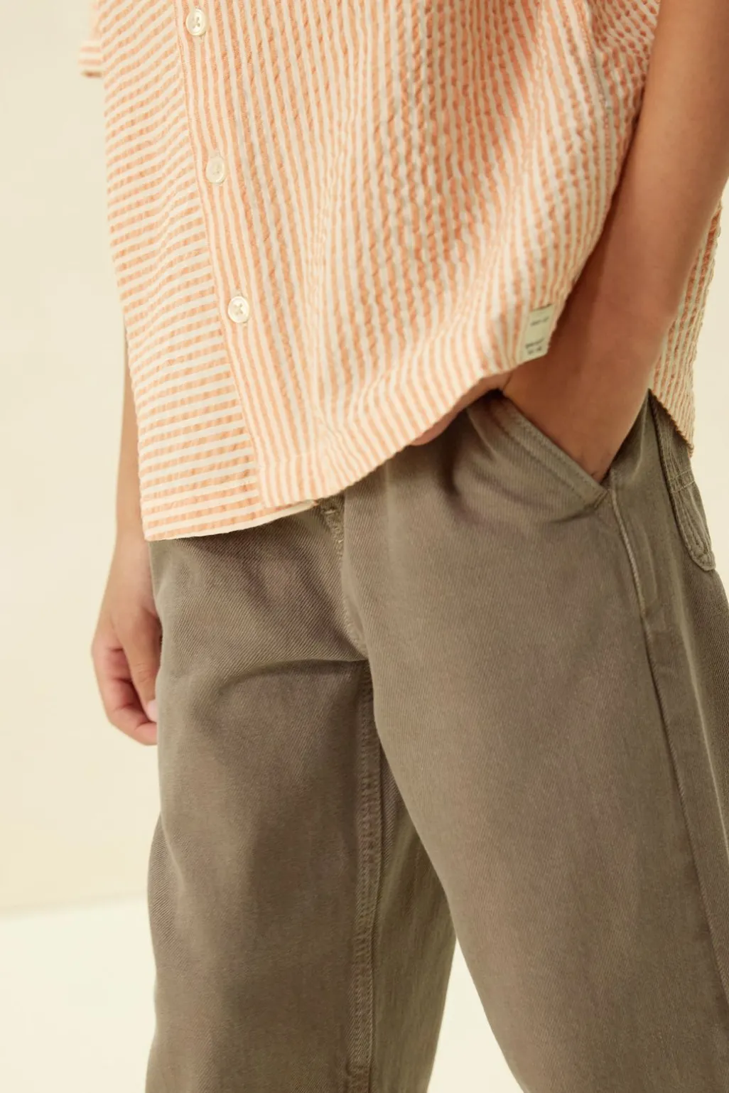 Bruine pull on broek met aantrekkoorden