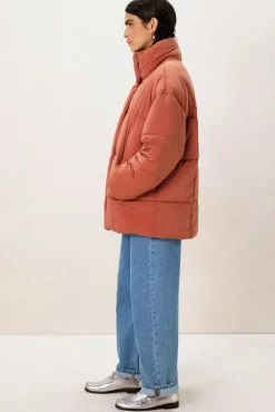 Bruine quilted puffer jas