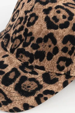 Bruine ribstof pet met leopard print