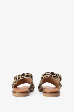 Bruine sandalen met leopard print