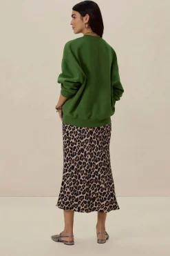 Bruine satijnen rok met leopard print