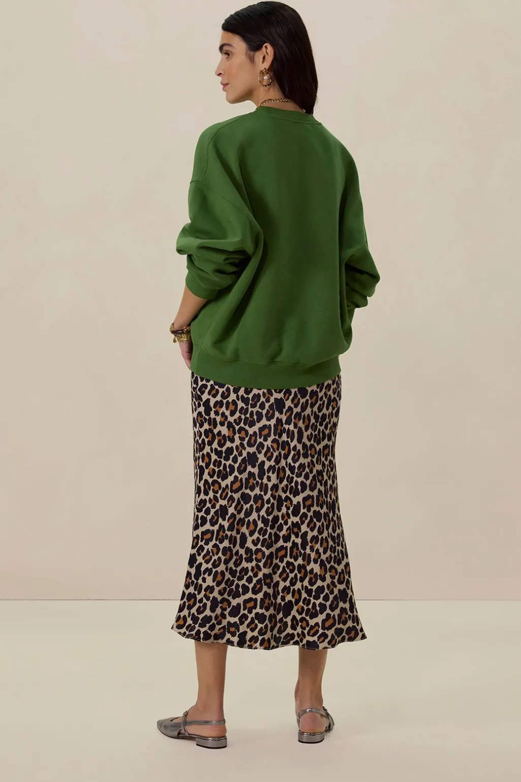 Bruine satijnen rok met leopard print