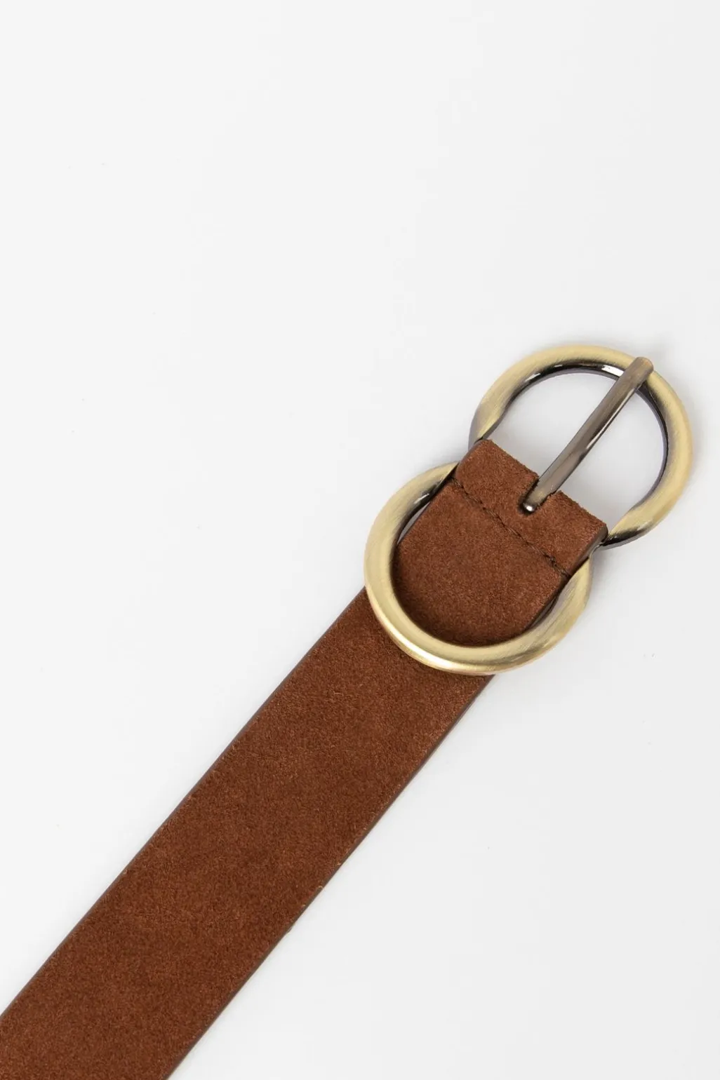 Bruine suède riem met ronde buckle