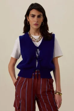 Donkerblauw gebreid gilet