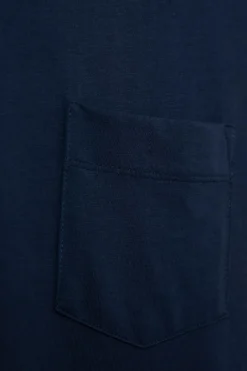 Donkerblauw T-shirt met borstzakje