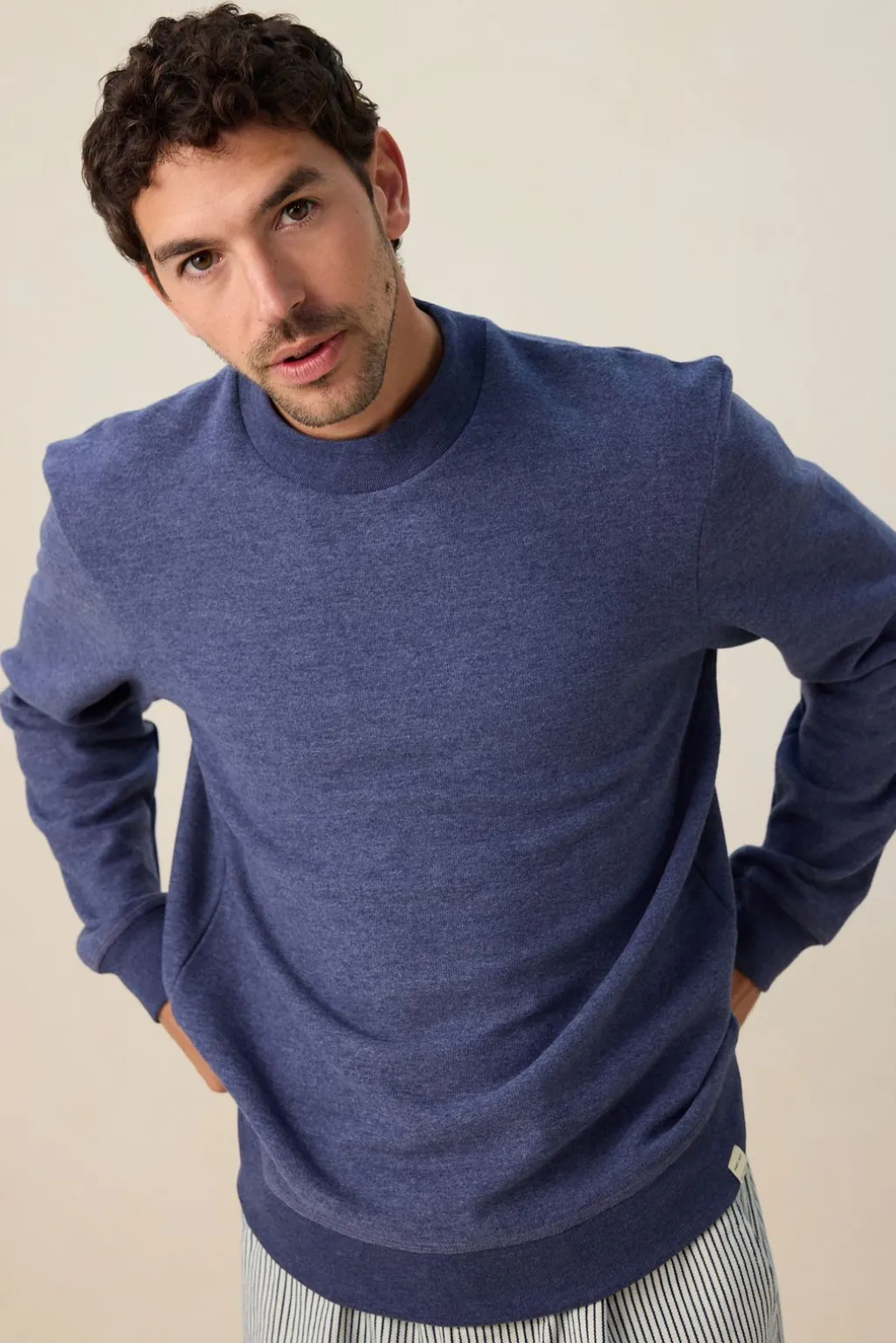 Donkerblauwe sweater