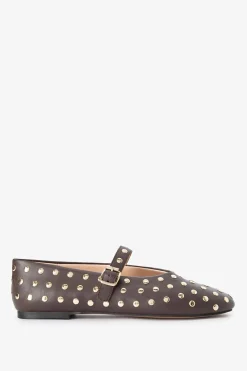 Donkerbruine ballerina met studs