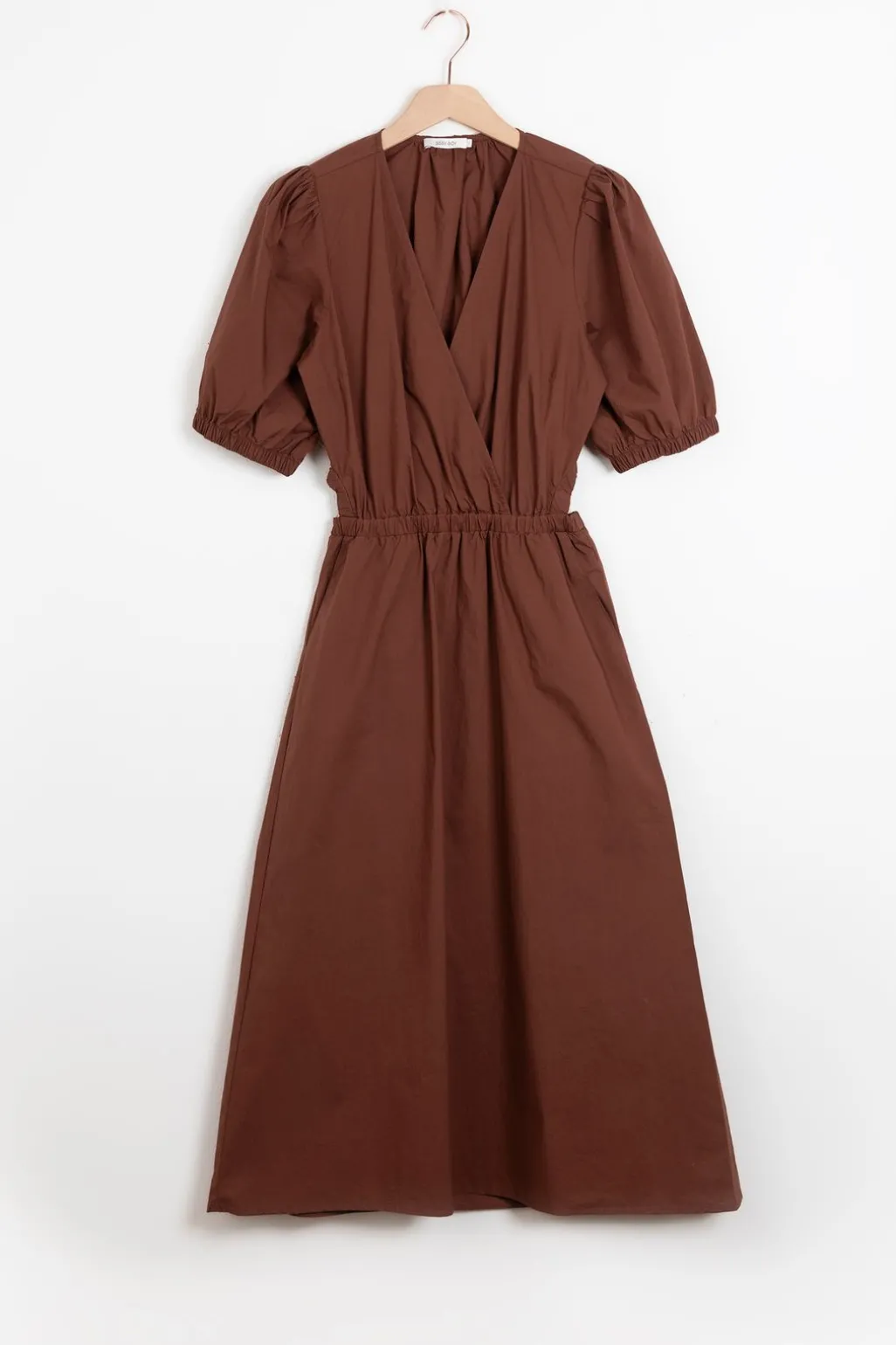 Donkerbruine poplin jurk met open rug