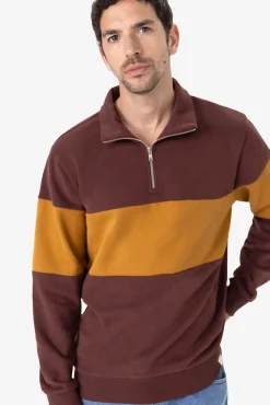 Donkerbruine sweater met streep