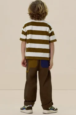 Donkergroen gestreept badstof T-shirt