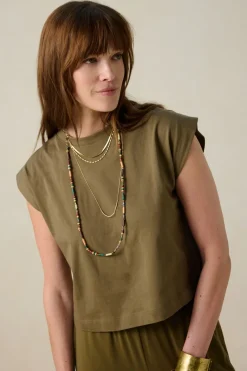 Donkergroen mouwloos T-shirt