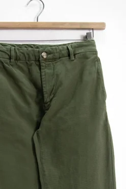 Donkergroene mid-rise katoenen chino