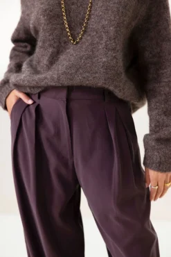 Donkerpaarse high waist wide leg broek