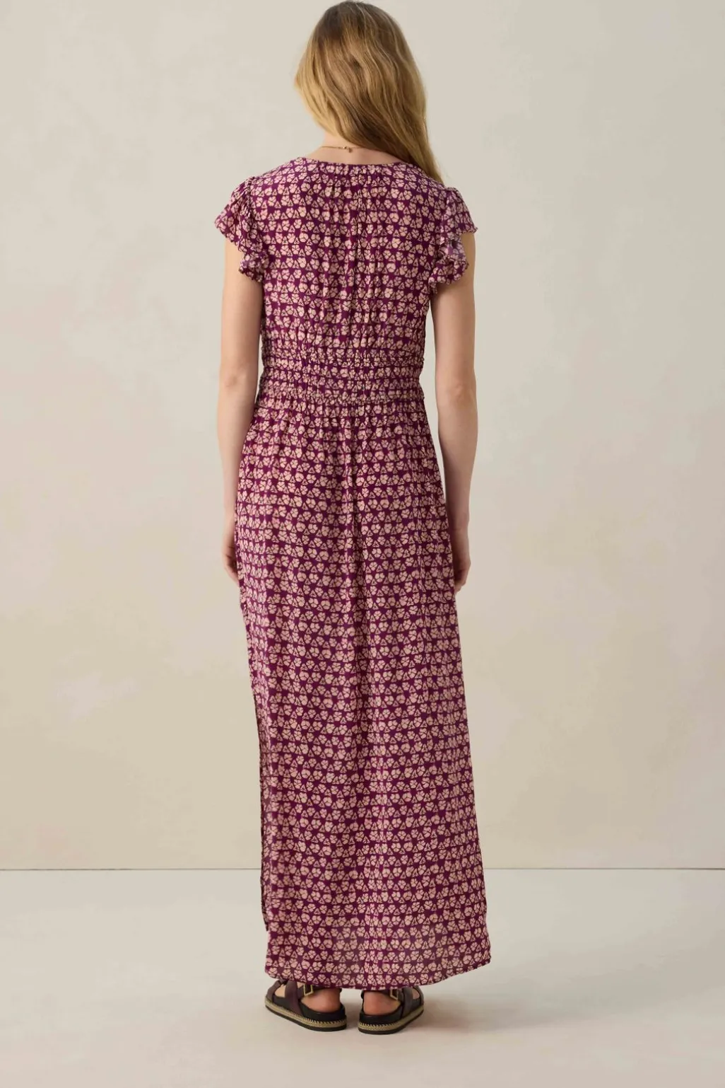 Donkerpaarse maxi jurk met ruffles