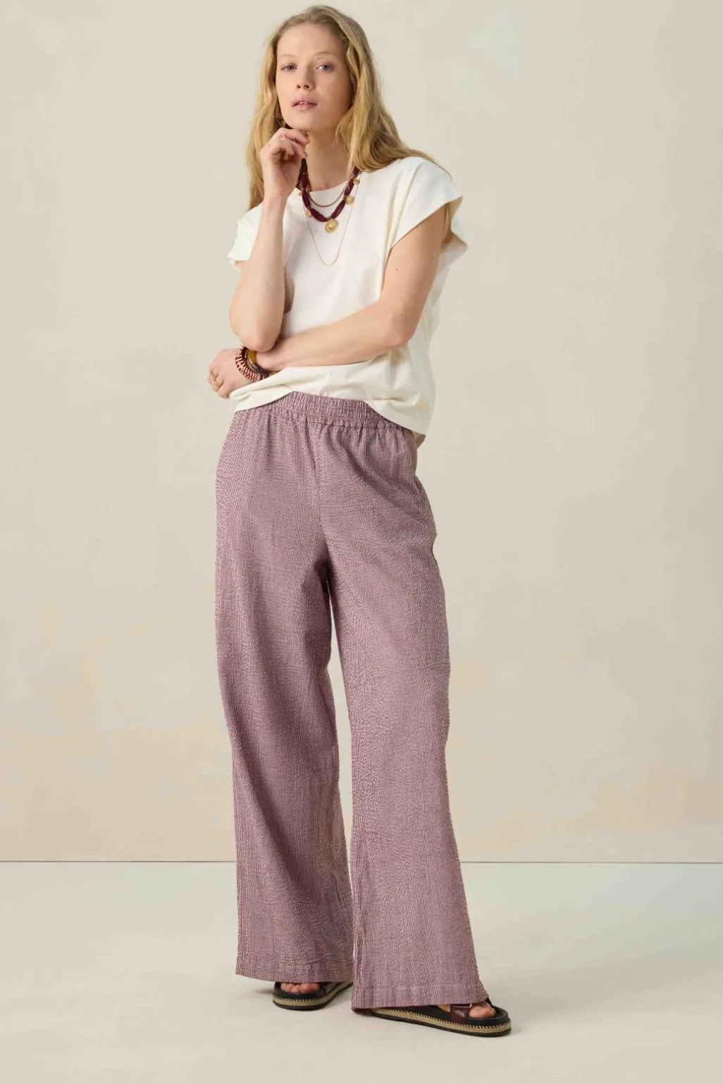 Donkerrode gestreepte high waist wide leg broek