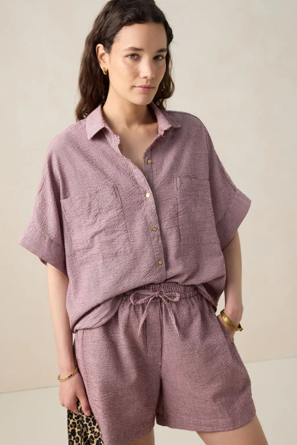 Donkerrode gestreepte short
