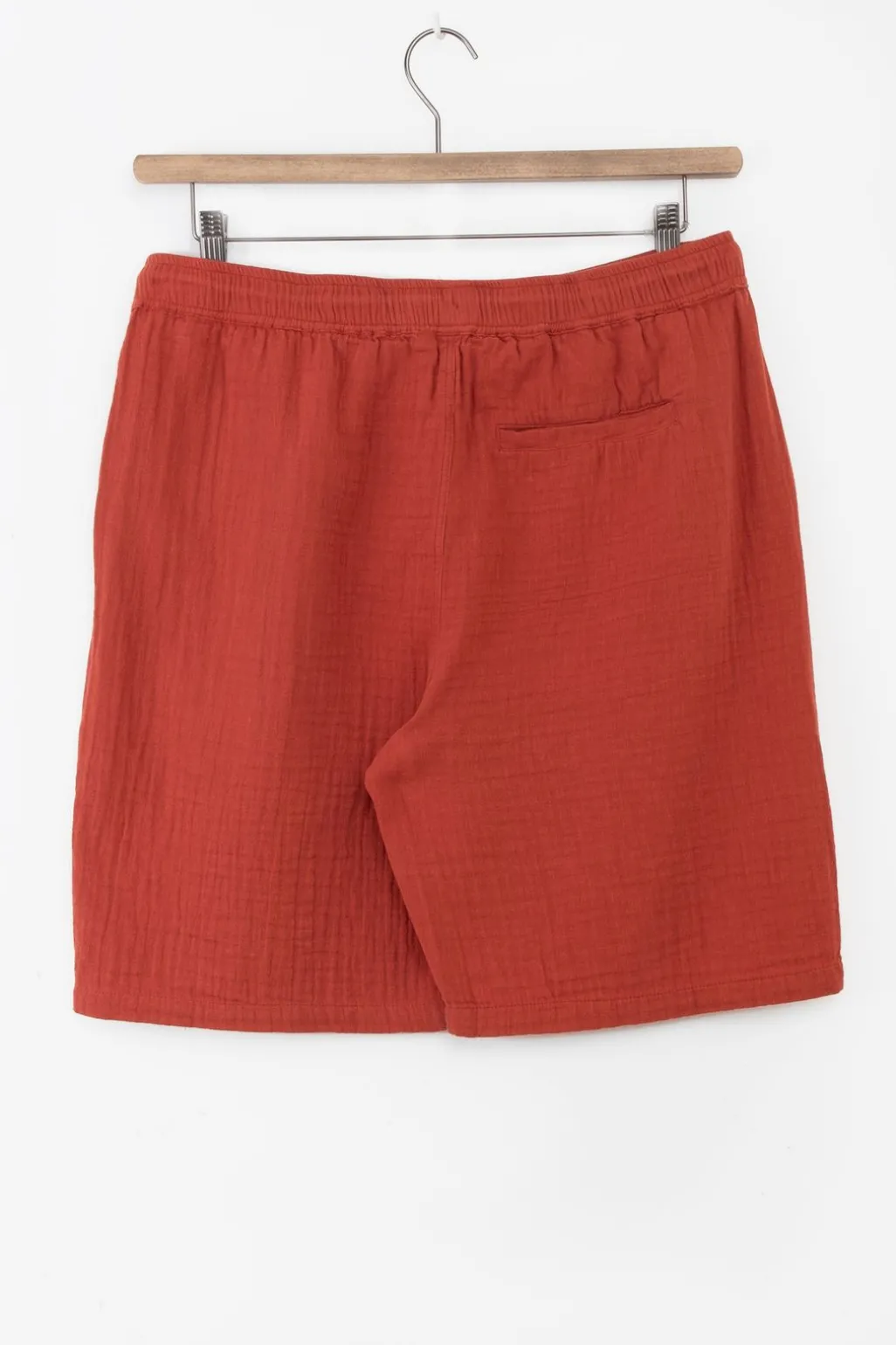 Donkerrode mousseline shorts