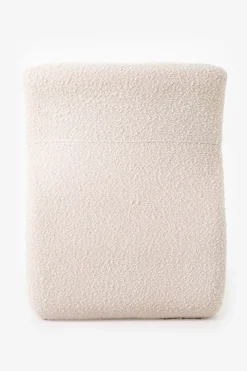Ecru boucle lounge chair