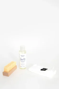 Gentlemen's Hardware sneaker cleaning kit