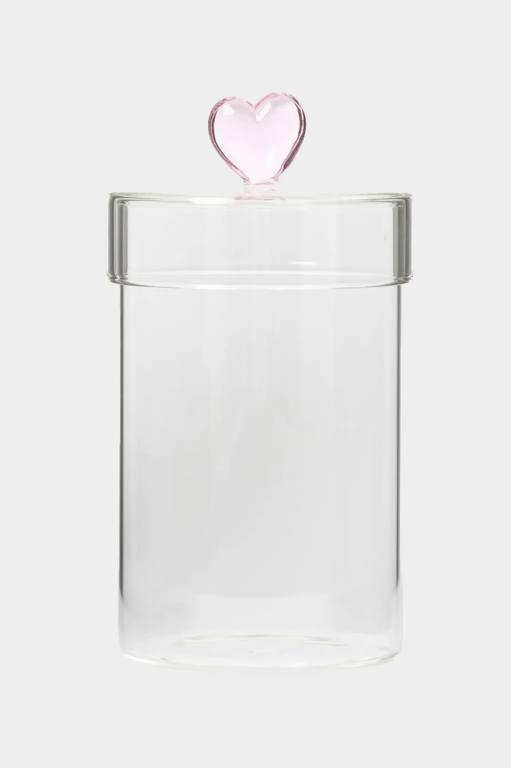 Glazen pot met roze hartje