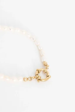 Gold plated armband met parels