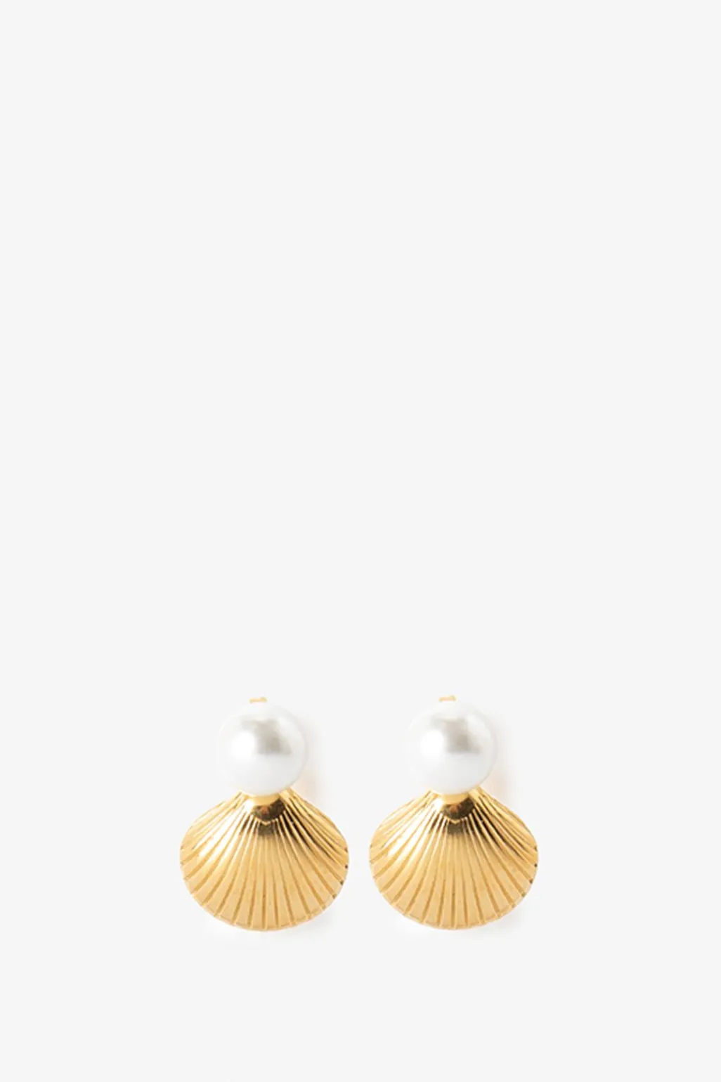 Gold plated oorbellen met schelpjes