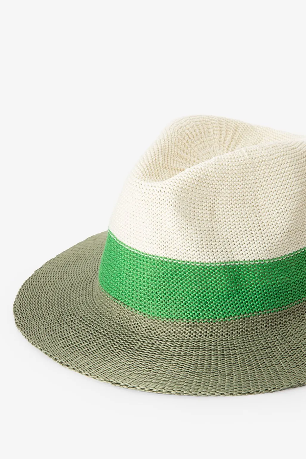 Groene colourblock zonnehoed