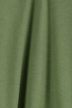 Groene raglan sweater