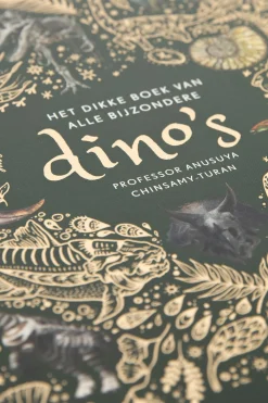 Het dikke boek van bijzondere dino's