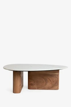 Houten koffietafel met marmer blad