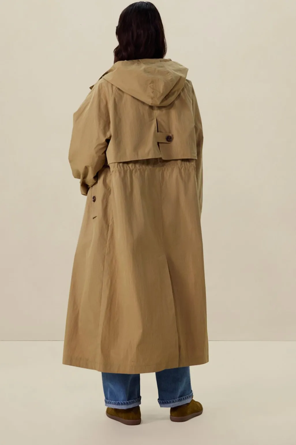 Khaki trenchcoat met capuchon